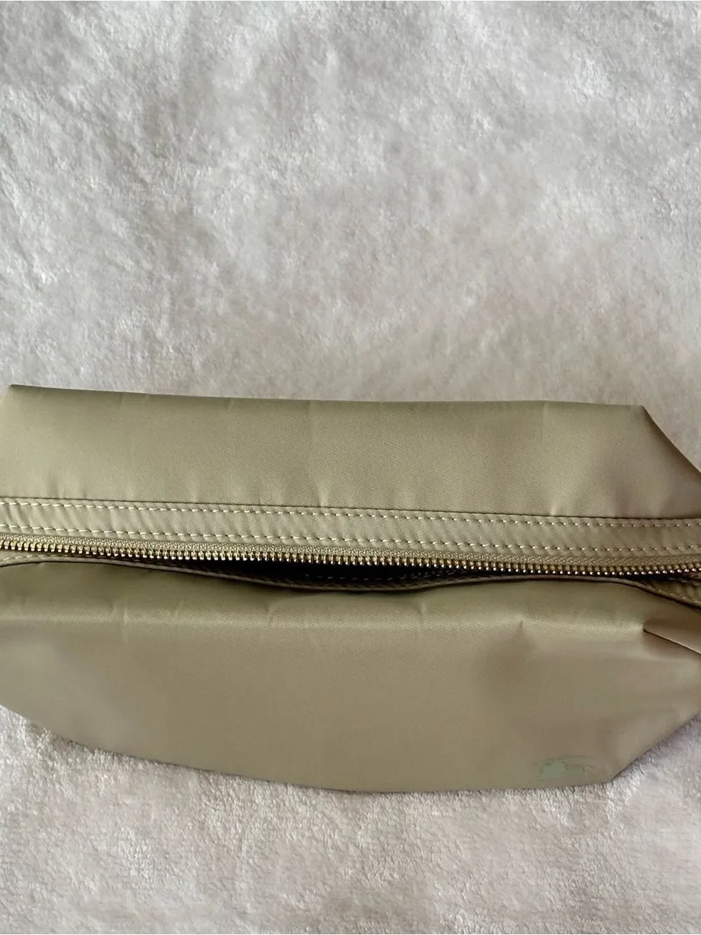 Beige Cosmetic Bag Wristlet Travel Makeup Pouch Zip Closure Minimalist